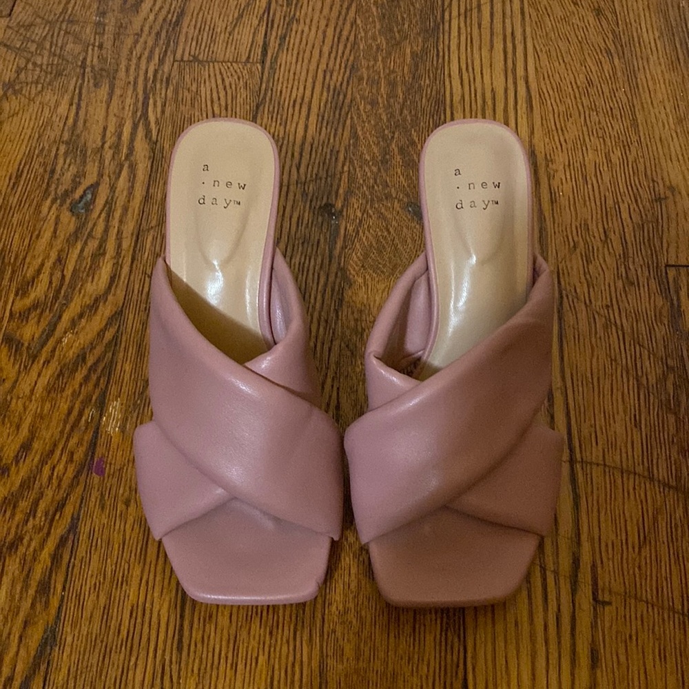 NEW a new day heels